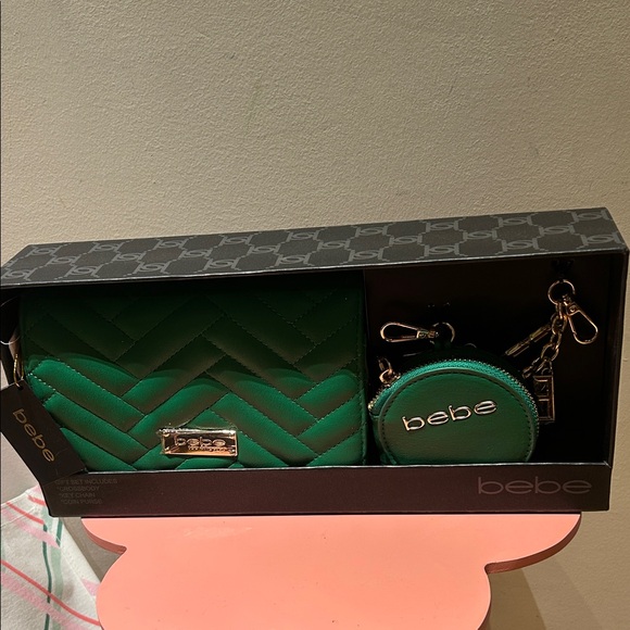 bebe Accessories - NEW Bebe Emerald Green Quilted Wallet and Keychain Set